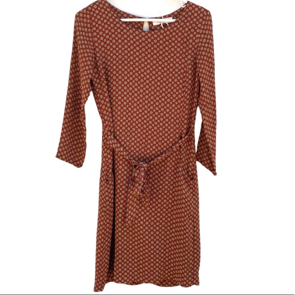 Nice things by Paloma S Womens size 4 (36) long sleeve keyhole dress
